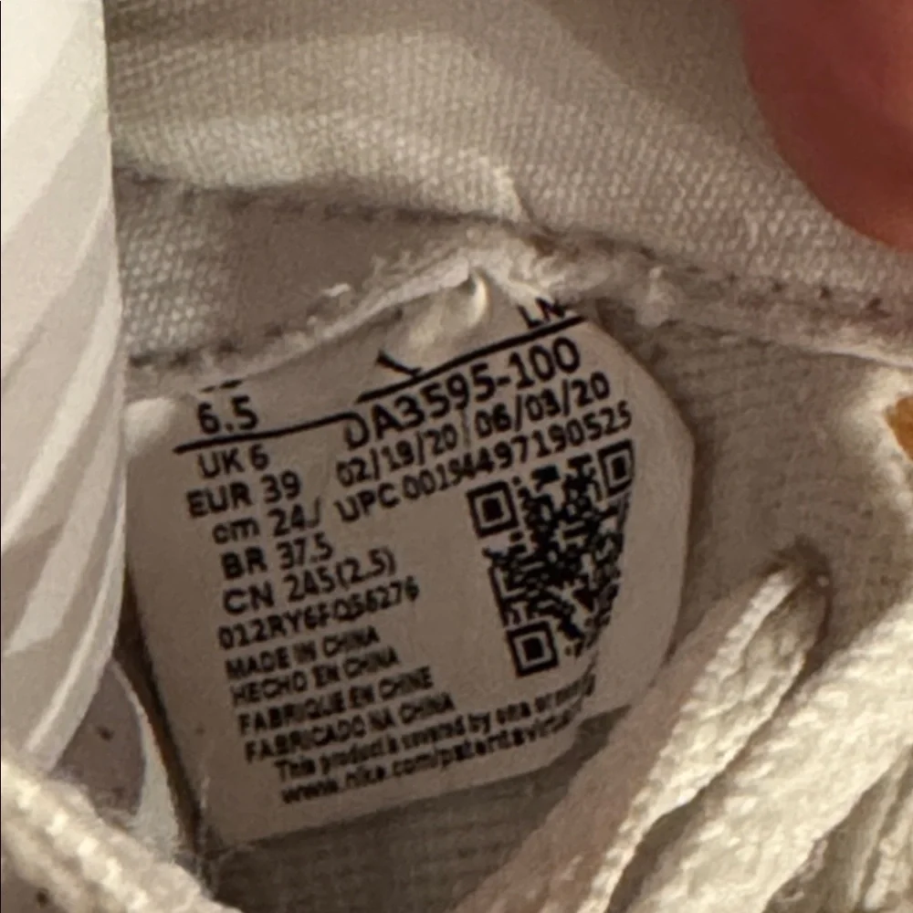 Air Jordan 3 Retro SP x Fragment 'Hiroshi Fujiwara' (2020) DA3595-100 Nike